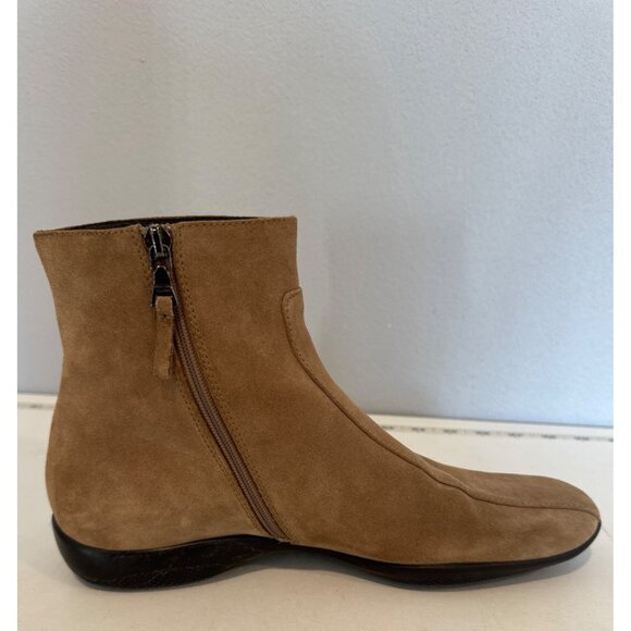 Prada Womens Boot AMPUTEE - LEFT SHOE ONLY - Sz 38 Beige Ankle Side-Zip Sporty - Picture 2 of 11